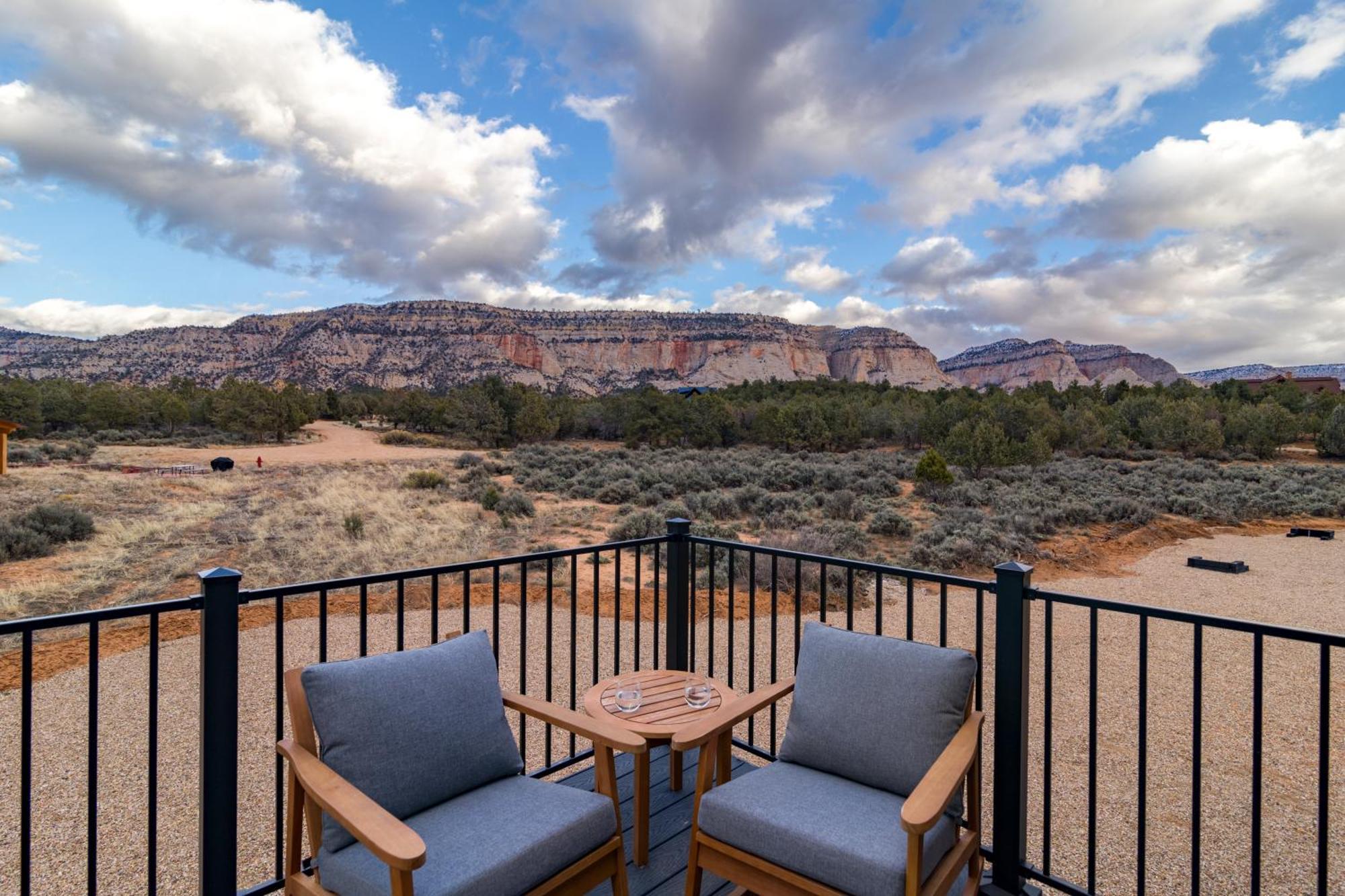 Red Canyon Casita-Brand New, Views, Hot Tub, Near Zion & Bryce Villa Orderville Dış mekan fotoğraf